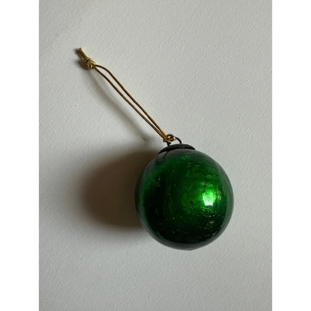 Vintage Emerald Green Crackle Glass KugelChristmas Ornament 3 Inch Ball